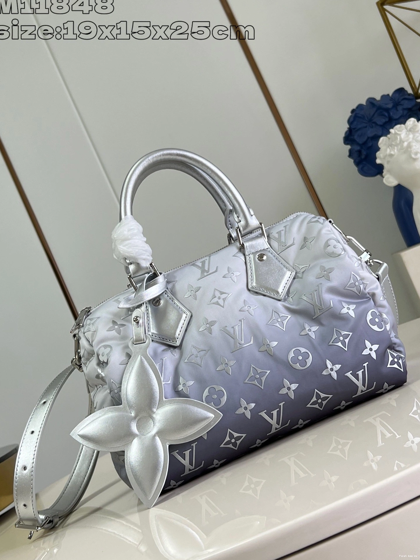Frstbag ru VUITTON BANDOULIÈRE LOUIS 25 SPEEDY 0807